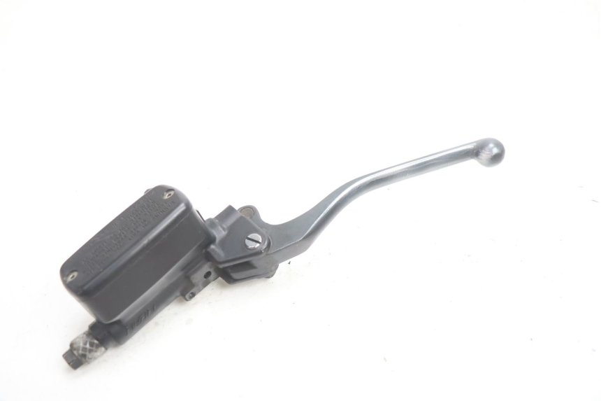 photo de BOMBA EMBRAGUE HONDA ST PAN EUROPEAN 1100 (1990 - 2002) - Primer plano técnico