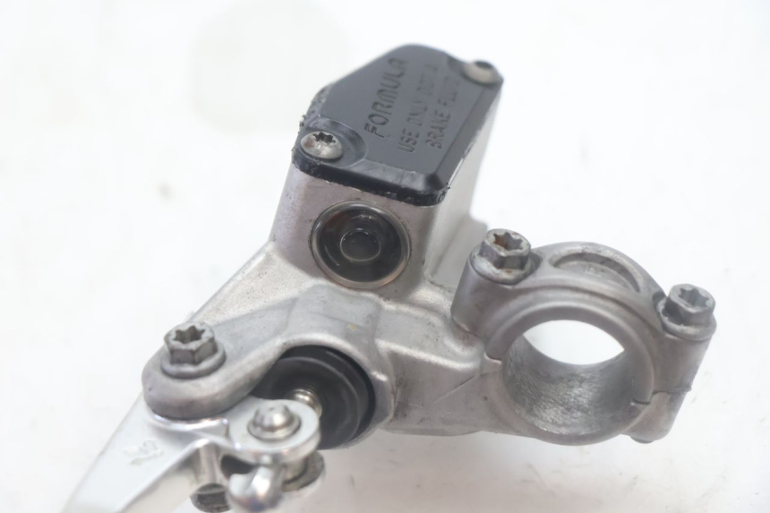 photo de BOMBA EMBRAGUE KTM SX 85 (2018 - 2024) - Otra perspectiva