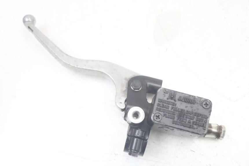 photo de CILINDRO MAESTRO DE FRENO TRASERO QUADRO 3D S 350 (2013 - 2018) - Otra perspectiva