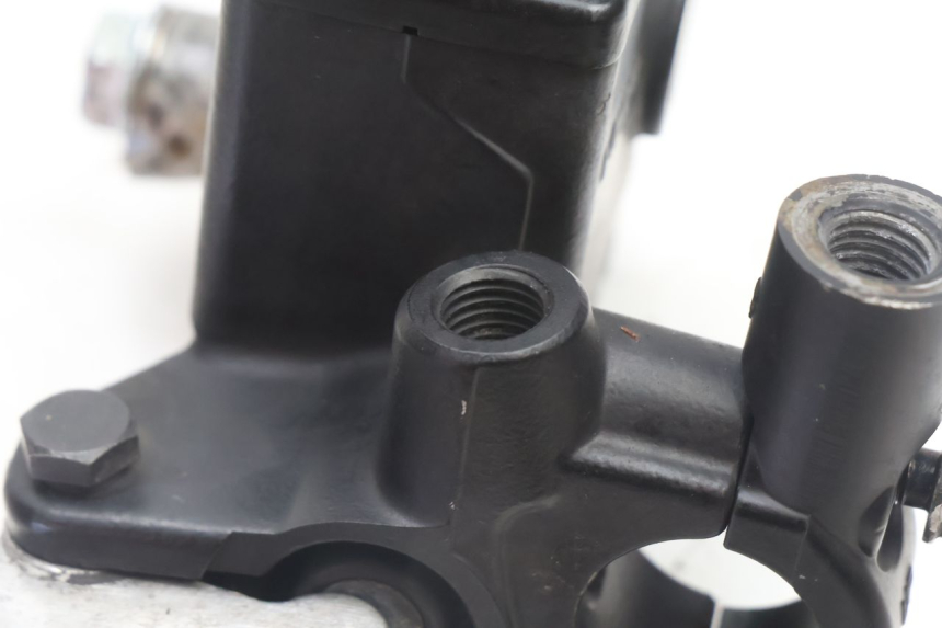 photo de CILINDRO MAESTRO DE FRENO TRASERO SUZUKI BURGMAN 125 (2007 - 2014) - Otra perspectiva