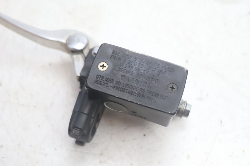 photo de BOMBA FRENO TRASERO SUZUKI BURGMAN EXECUTIVE ABS 650 (2006 - 2012) - Zoom estado de uso