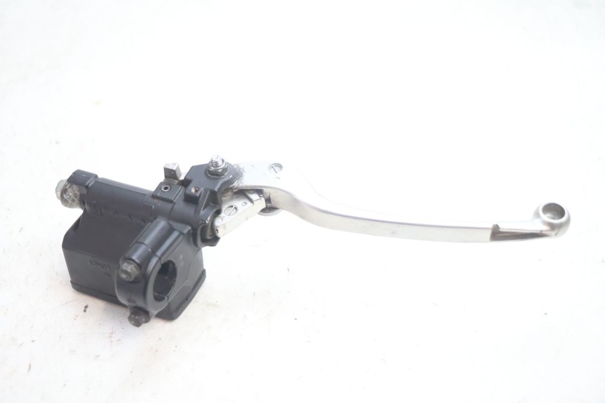 photo de BOMBA FRENO TRASERO SUZUKI BURGMAN EXECUTIVE ABS 650 (2006 - 2012) - Estado de la superficie y material