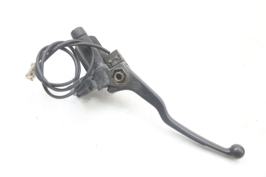 photo de BOMBA FRENO TRASERO BMW C1 125 (2000 - 2003) - Detalles de los puntos de fijación