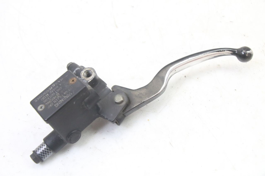 photo de CILINDRO MAESTRO DE FRENO TRASERO PEUGEOT CITYSTAR 50 (2013 - 2017) - Primer plano técnico