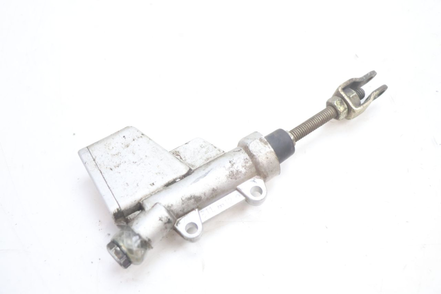 photo de BOMBA FRENO TRASERO HM HONDA CRM DERAPAGE RR 50 (2006 - 2017) - Primer plano técnico