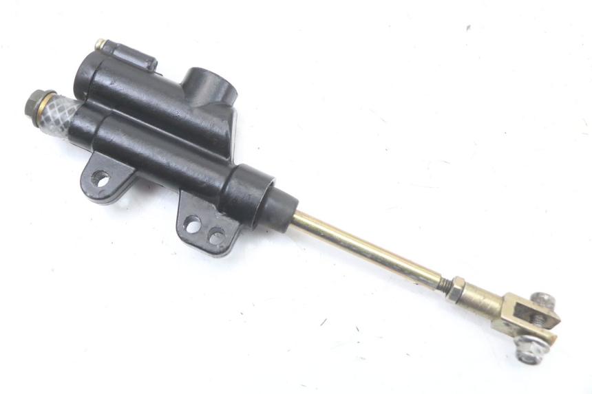 photo de CILINDRO MAESTRO DE FRENO TRASERO CCR DIRT BIKE 125 - Otra perspectiva