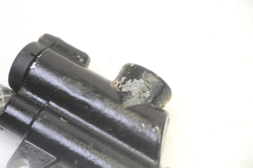 photo de MASTERCILINDRO DE FRENOS TRASERO PROBIKE DIRT 140 - Zoom estado de uso