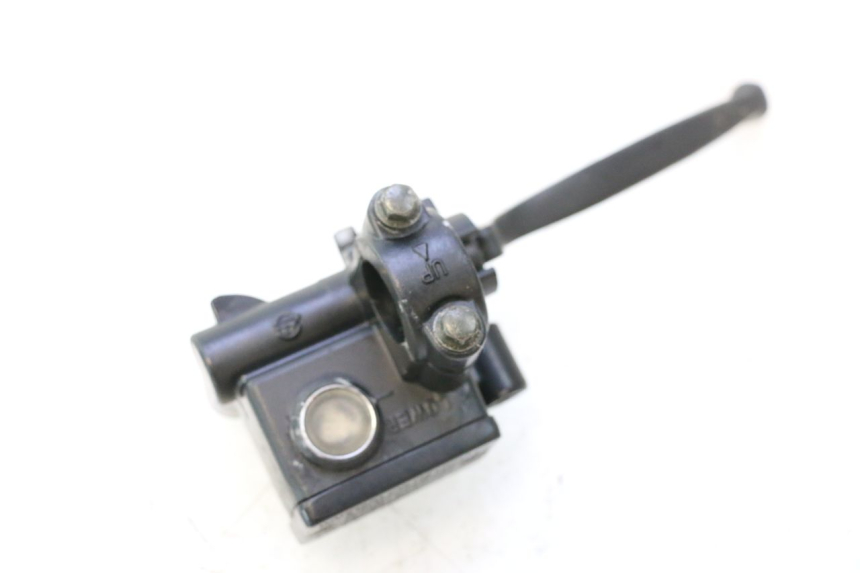 photo de BOMBA FRENO TRASERO CF MOTO E-CHARM 125 (2005 - 2008) - Otra perspectiva