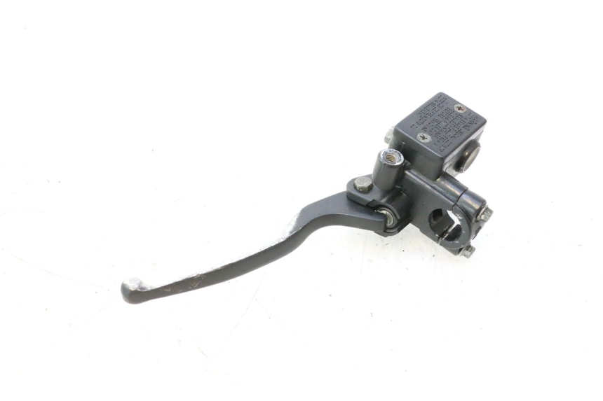 photo de BOMBA FRENO TRASERO CF MOTO E-CHARM 125 (2005 - 2008) - Detalles de los puntos de fijación