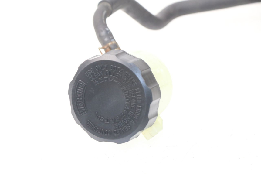 photo de CILINDRO MAESTRO DE FRENO TRASERO YAMAHA FJR ABS 1300 (2006 - 2012) - Otra perspectiva