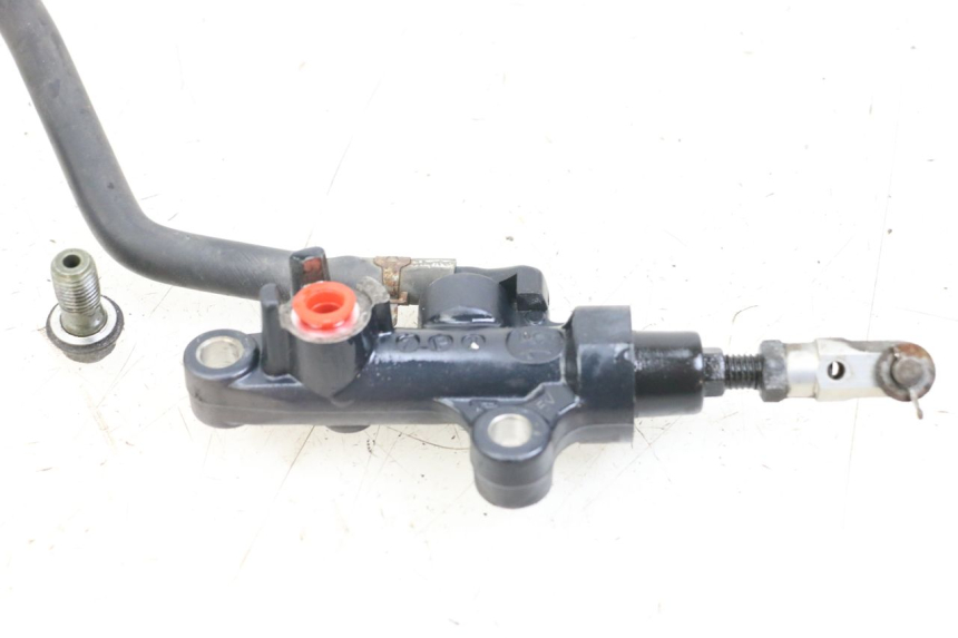 photo de CILINDRO MAESTRO DE FRENO TRASERO YAMAHA FJR ABS 1300 (2006 - 2012) - Detalle de la pieza