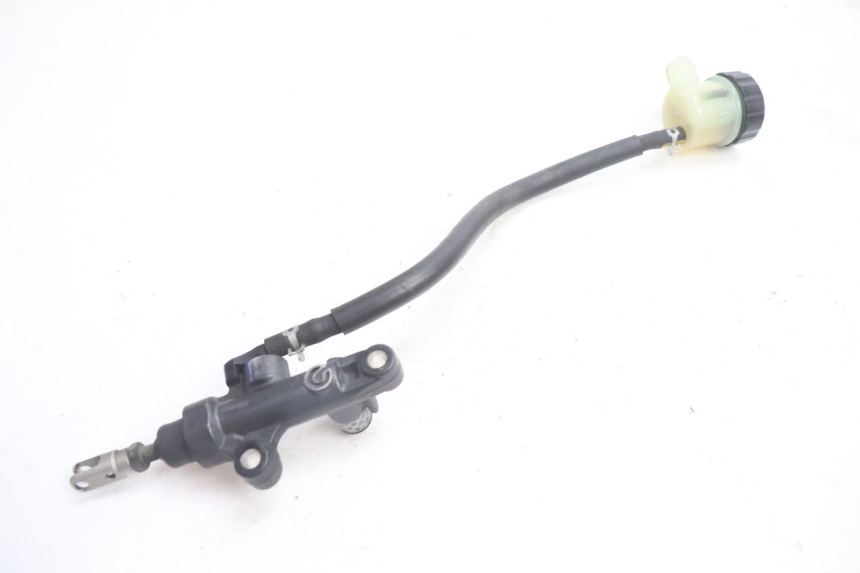 photo de BOMBA FRENO TRASERO YAMAHA FJR 1300 (2001 - 2005) - Otra perspectiva