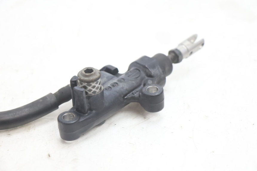 photo de BOMBA FRENO TRASERO YAMAHA FJR 1300 (2001 - 2005) - Recambio usado revisado
