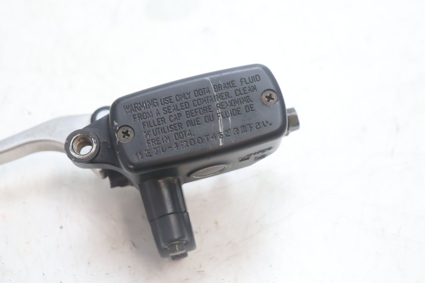 photo de BOMBA FRENO TRASERO HONDA FJS SILVER WING SILVERWING 400 (2005 - 2008) - Otra perspectiva