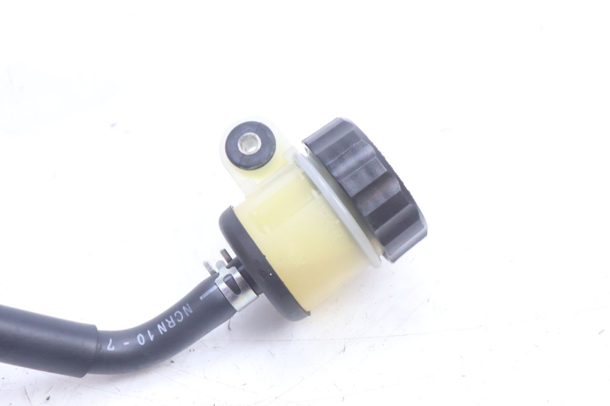 photo de BOMBA FRENO TRASERO YAMAHA FZ8 800 (2010 - 2016) - Estado de la superficie y material