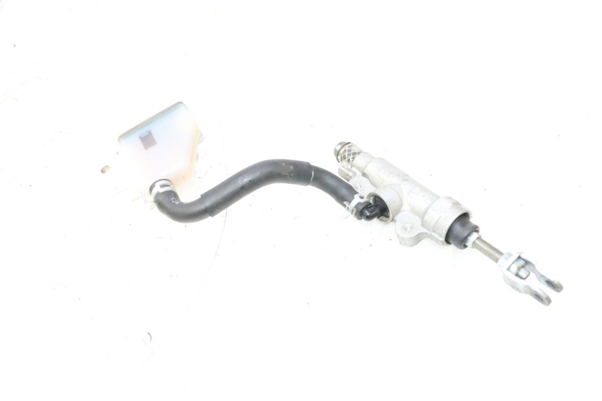 photo de BOMBA FRENO TRASERO SUZUKI GSR 600 (2005 - 2012) - Detalle de la pieza