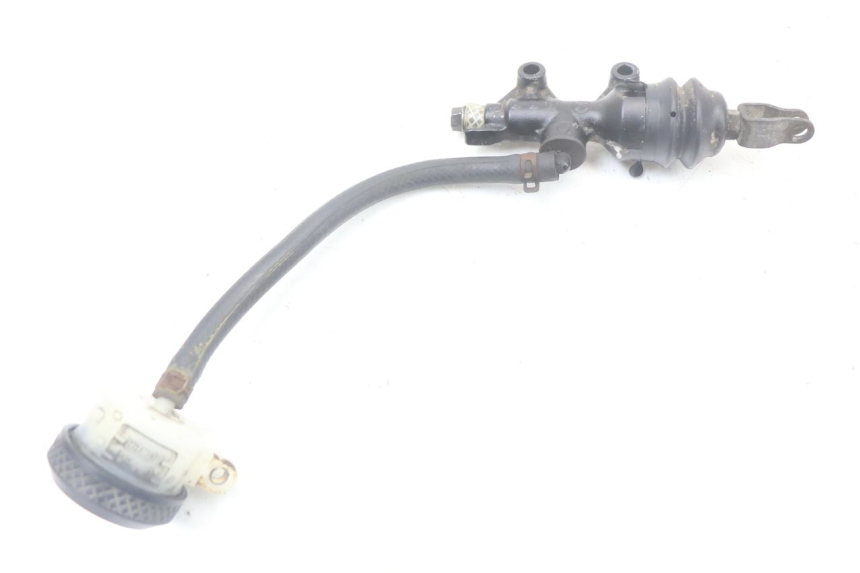 photo de BOMBA FRENO TRASERO HARLEY DAVIDSON SPORTSTER XL CUSTOM 883 (1999 - 2006) - Detalles de los puntos de fijación