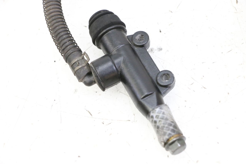 photo de BOMBA FRENO TRASERO KEEWAY K-LIGHT KLIGHT 125 (2018 - 2025) - Primer plano técnico