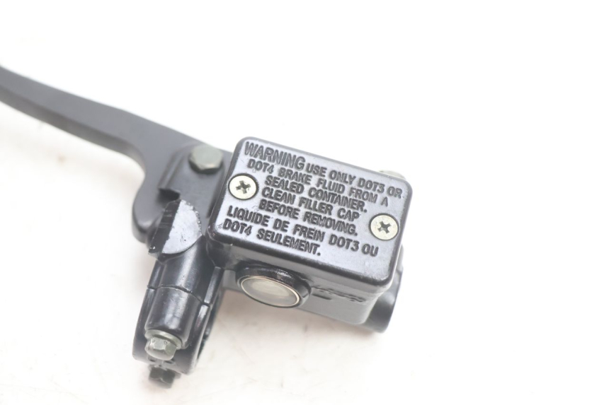 photo de BOMBA FRENO TRASERO LONGJIA LJ50QT 8M 2T 50 (2010 - 2017) - Zoom estado de uso