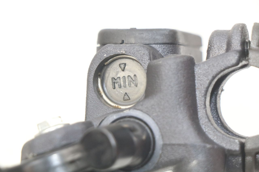 photo de CILINDRO MAESTRO DE FRENO TRASERO PEUGEOT LUDIX BLASTER 50 (2006 - 2014) - Detalle de la pieza