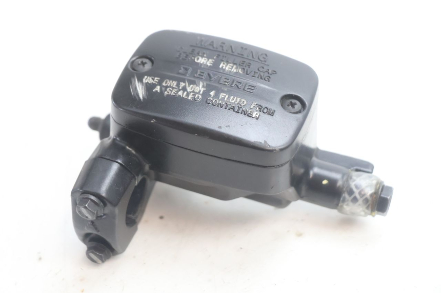 photo de BOMBA FRENO TRASERO PIAGGIO MP3 HPE 530 (2022 - 2026) - Vista principal
