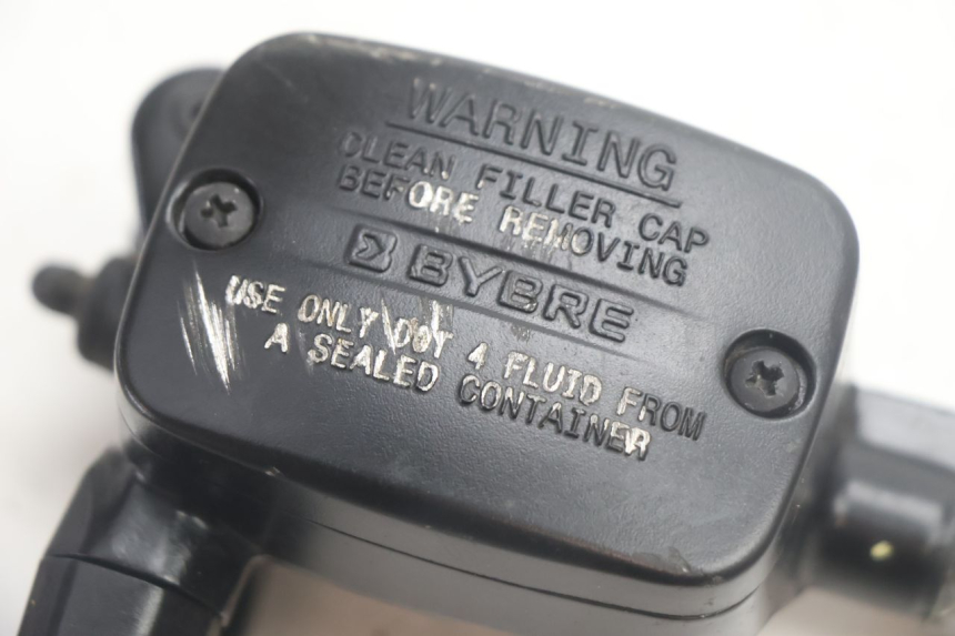photo de BOMBA FRENO TRASERO PIAGGIO MP3 HPE 530 (2022 - 2026) - Zoom estado de uso