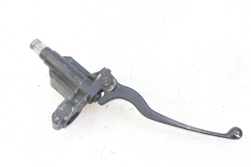 photo de CILINDRO MAESTRO DE FRENO TRASERO PIAGGIO MP3 LT 300 (2010 - 2016) - Primer plano técnico