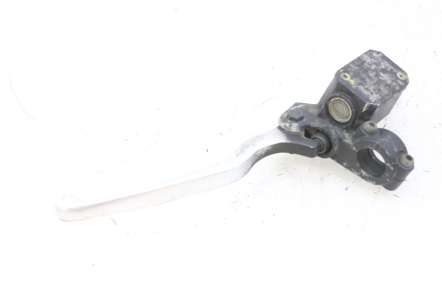 photo de CILINDRO MAESTRO DE FRENO TRASERO PIAGGIO MP3 LT 300 (2010 - 2016) - Detalles de los puntos de fijación