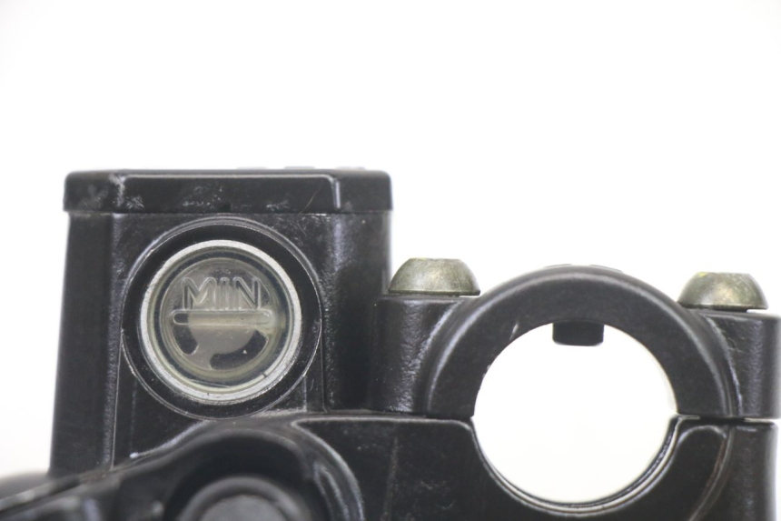 photo de CILINDRO MAESTRO DE FRENO TRASERO PIAGGIO MP3 500 (2014 - 2017) - Otra perspectiva