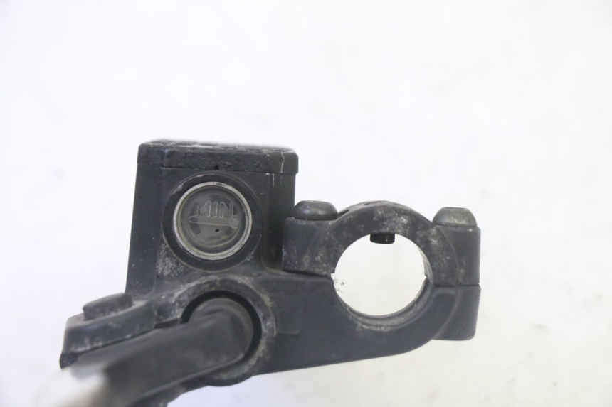 photo de CILINDRO MAESTRO DE FRENO TRASERO PIAGGIO MP3 500 (2011 - 2015) - Primer plano técnico