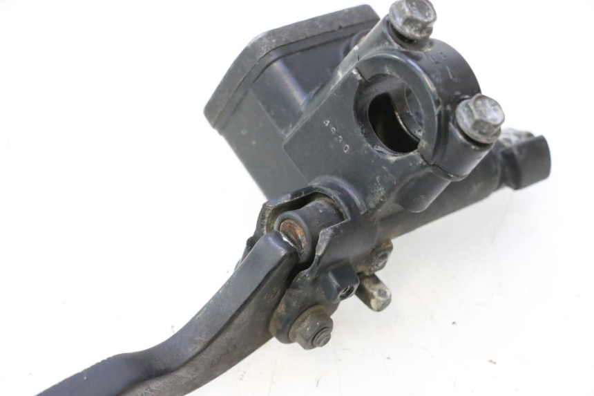 photo de BOMBA FRENO TRASERO KYMCO MXU R 250 (2004 - 2010) - Estado de la superficie y material