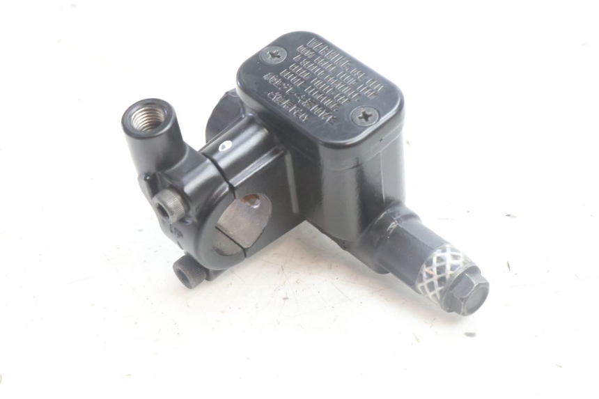 photo de BOMBA FRENO TRASERO YAMAHA N-MAX NMAX 125 (2021 - 2024) - Detalle de la pieza