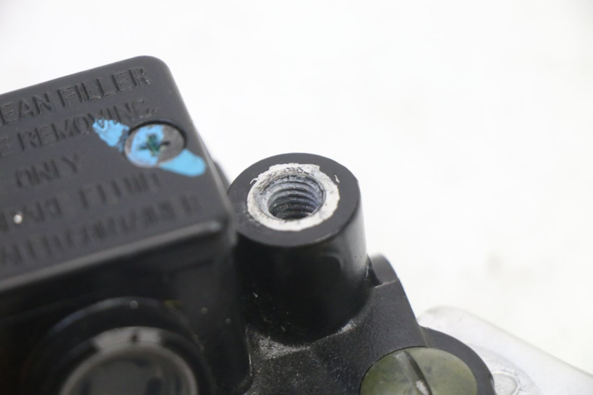 photo de BOMBA FRENO TRASERO PIAGGIO NRG POWER PUREJET 50 (2018 - 2021) - Zoom estado de uso