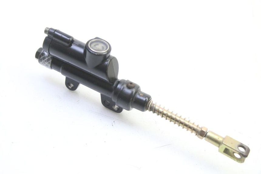 photo de CILINDRO MAESTRO DE FRENO TRASERO APOLLO RFZ 125 - Otra perspectiva