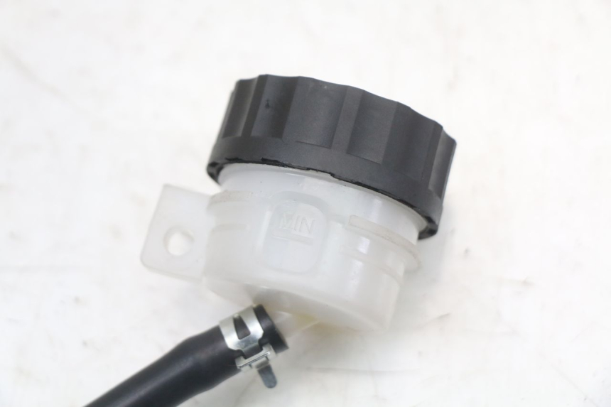 photo de BOMBA FRENO TRASERO ROYAL ENFIELD SCRAM 411 (2022 - 2024) - Zoom estado de uso