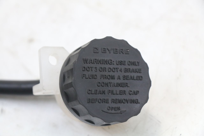 photo de BOMBA FRENO TRASERO ROYAL ENFIELD SCRAM 411 (2022 - 2024) - Otra perspectiva