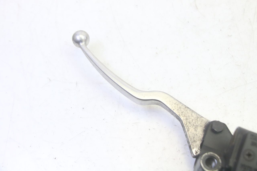 photo de BOMBA FRENO TRASERO PEUGEOT SATELIS 125 (2013 - 2018) - Detalle de la pieza