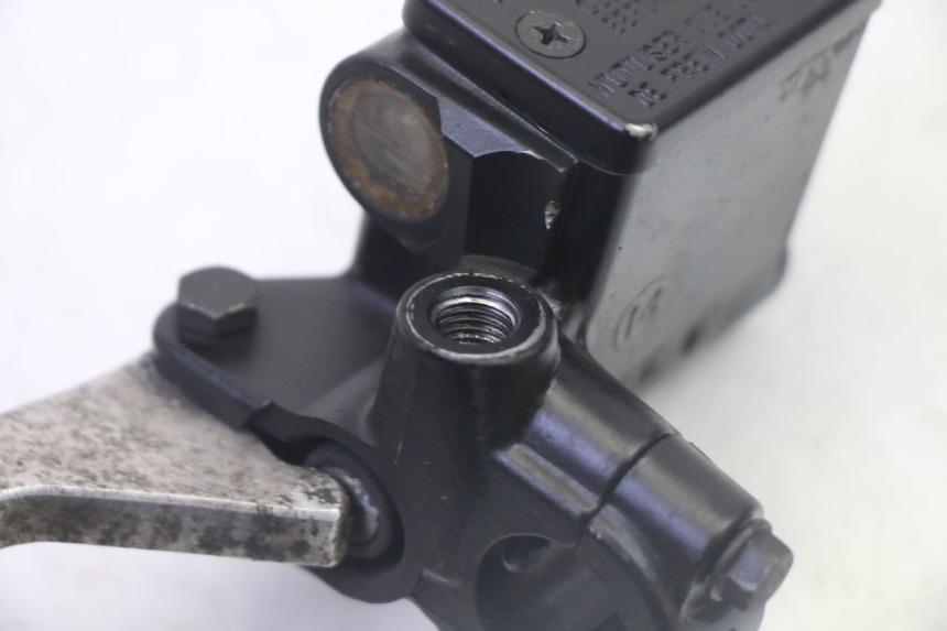 photo de BOMBA FRENO TRASERO PEUGEOT SATELIS 125 (2013 - 2018) - Vista general del producto