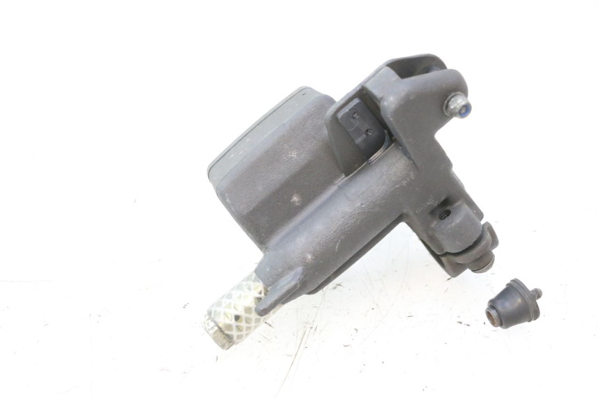 photo de CILINDRO MAESTRO DE FRENO TRASERO PEUGEOT SATELIS 125 (2006 - 2009) - Vista general del producto