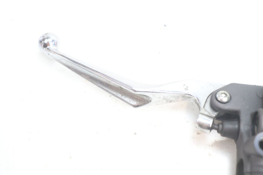 photo de CILINDRO MAESTRO DE FRENO TRASERO PEUGEOT SATELIS 125 (2006 - 2009) - Detalle de la pieza