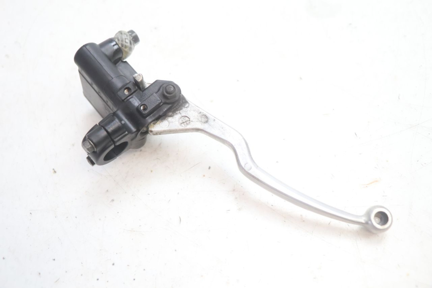 photo de BOMBA FRENO TRASERO PEUGEOT SATELIS 125 (2013 - 2018) - Marcados y referencias originales