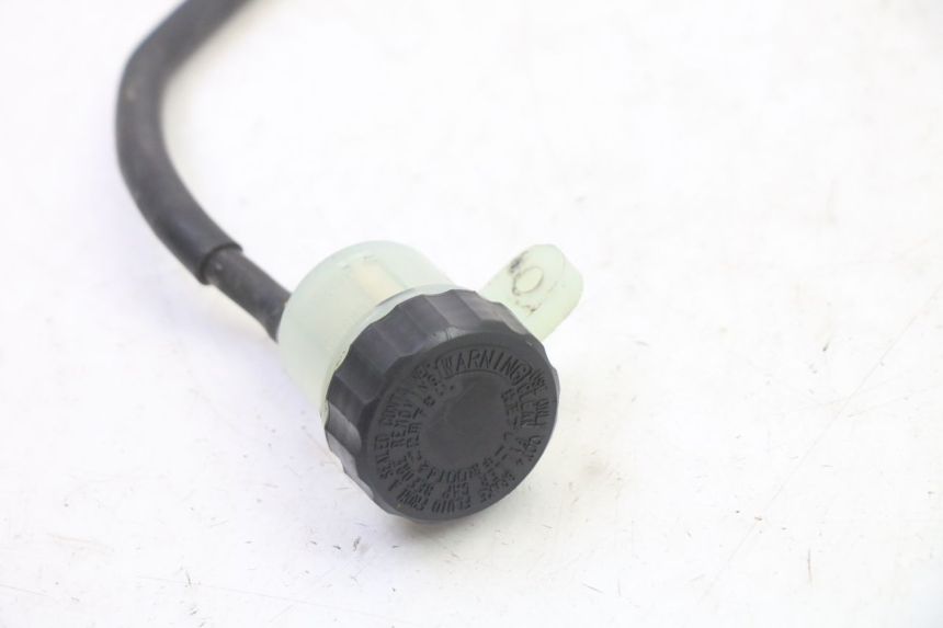 photo de BOMBA FRENO TRASERO YAMAHA TDM ABS 900 (2002 - 2014) - Detalles de los puntos de fijación