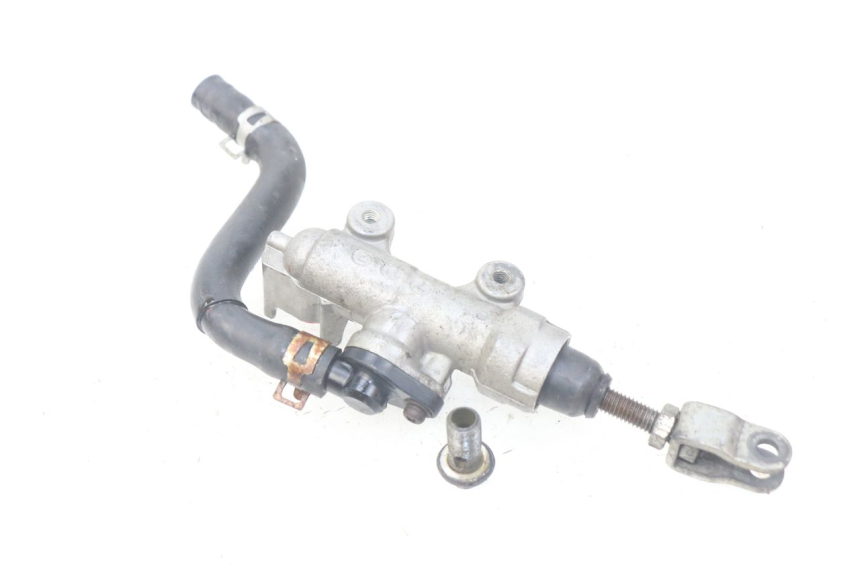 photo de BOMBA FRENO TRASERO SUZUKI TLS TL S 1000 (1997 - 2001) - Zoom estado de uso