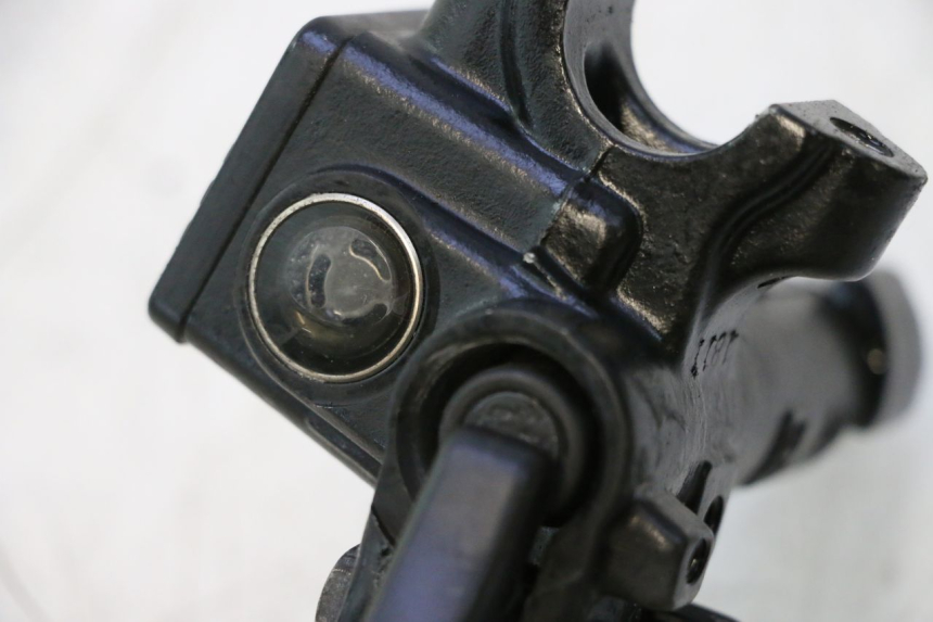 photo de BOMBA FRENO TRASERO PEUGEOT TWEET 4T 50 (2018 - 2022) - Detalle de la pieza
