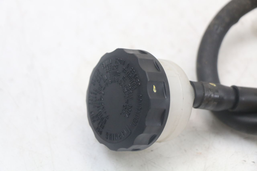 photo de CILINDRO MAESTRO DE FRENO TRASERO KAWASAKI VERSYS ABS 650 (2015 - 2018) - Otra perspectiva