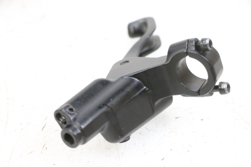 photo de MASTERCILINDRO DE FRENOS TRASERO DUALTRON VICTOR LIMITED 1 - Detalle de la pieza