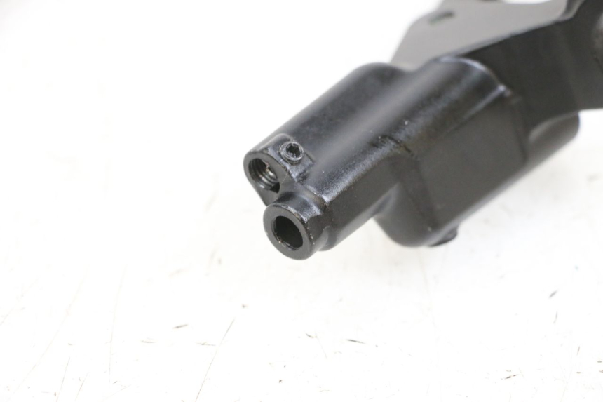 photo de MASTERCILINDRO DE FRENOS TRASERO DUALTRON VICTOR LIMITED 1 - Zoom estado de uso