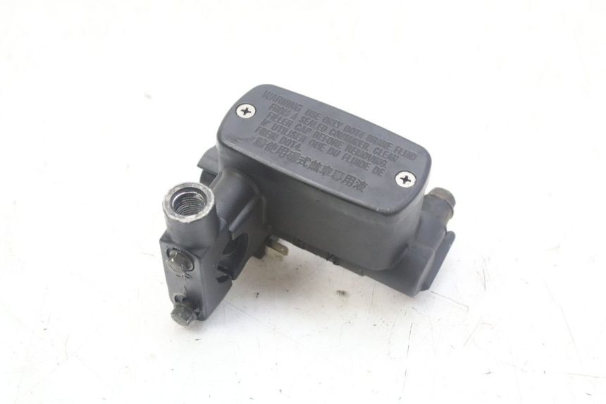 photo de BOMBA FRENO TRASERO KYMCO X-CITING XCITING 400 (2014 - 2018) - Otra perspectiva