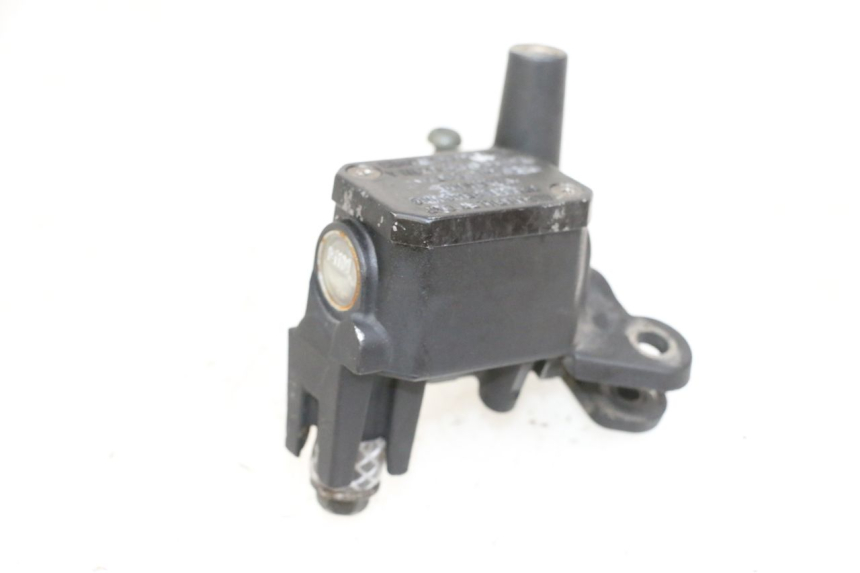 photo de CILINDRO MAESTRO DE FRENO TRASERO YAMAHA XMAX X-MAX 125 (2006 - 2009) - Vista principal