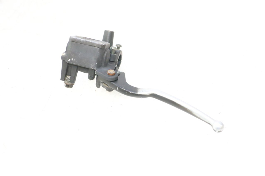 photo de CILINDRO MAESTRO DE FRENO TRASERO YAMAHA XMAX X-MAX 125 (2006 - 2009) - Estado de la superficie y material